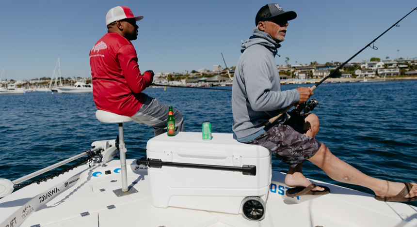 Kühlbox auf dem Boot